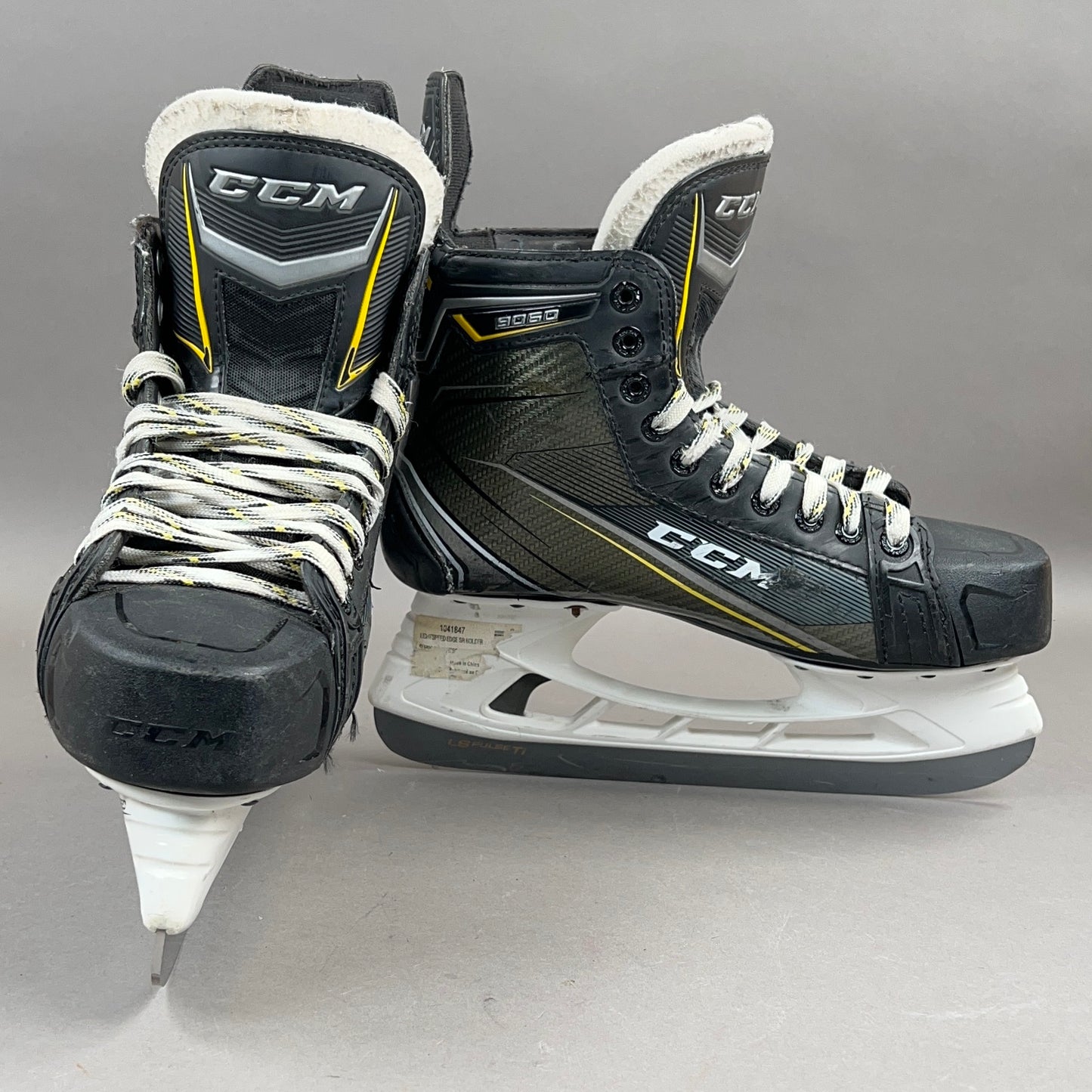 CCM Tacks 9060 Size 7 Senior Hockey Skates