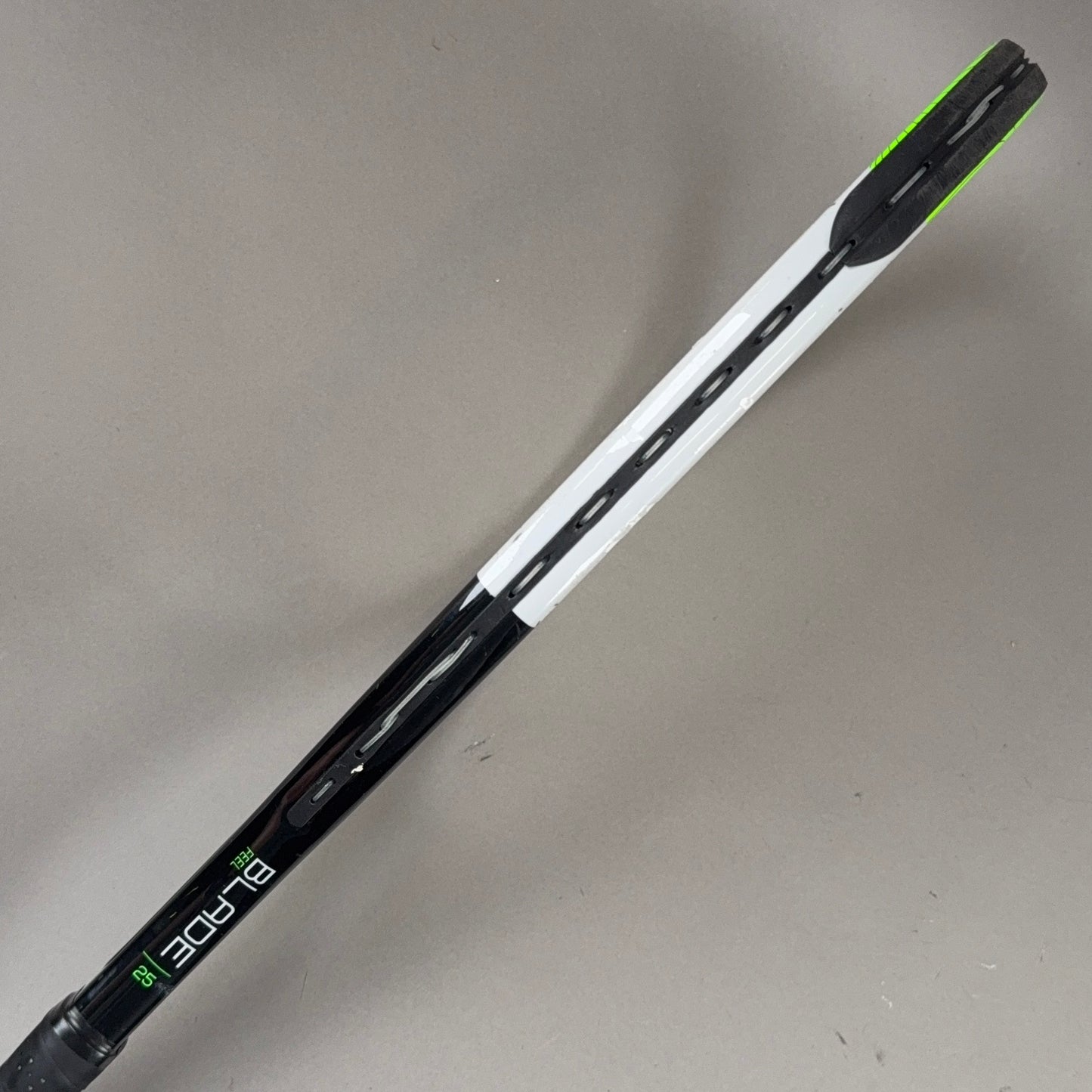Wilson Blade Feel 25 Tennis Racket 4" Grip & 100in² Head Size