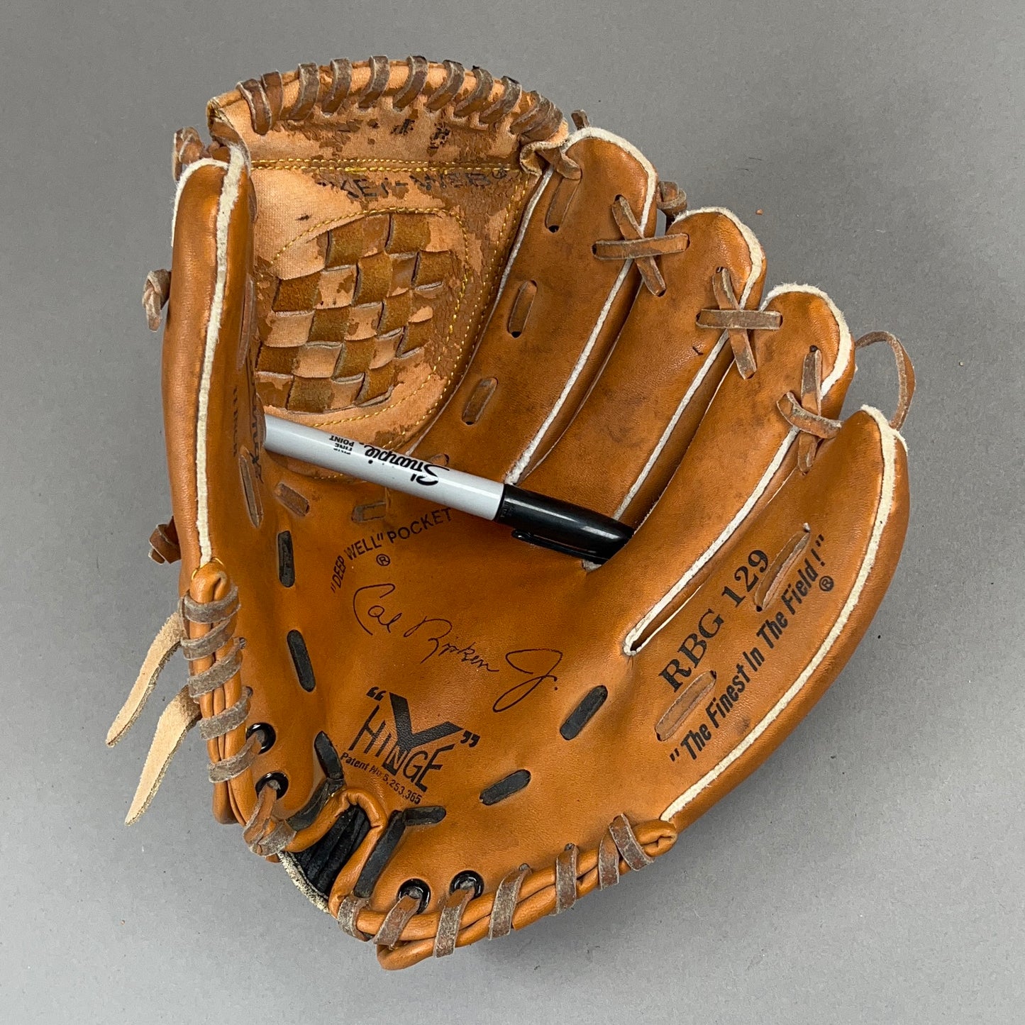 Rawlings RBG 129 11" Right Hand Thrower Baseball Glove