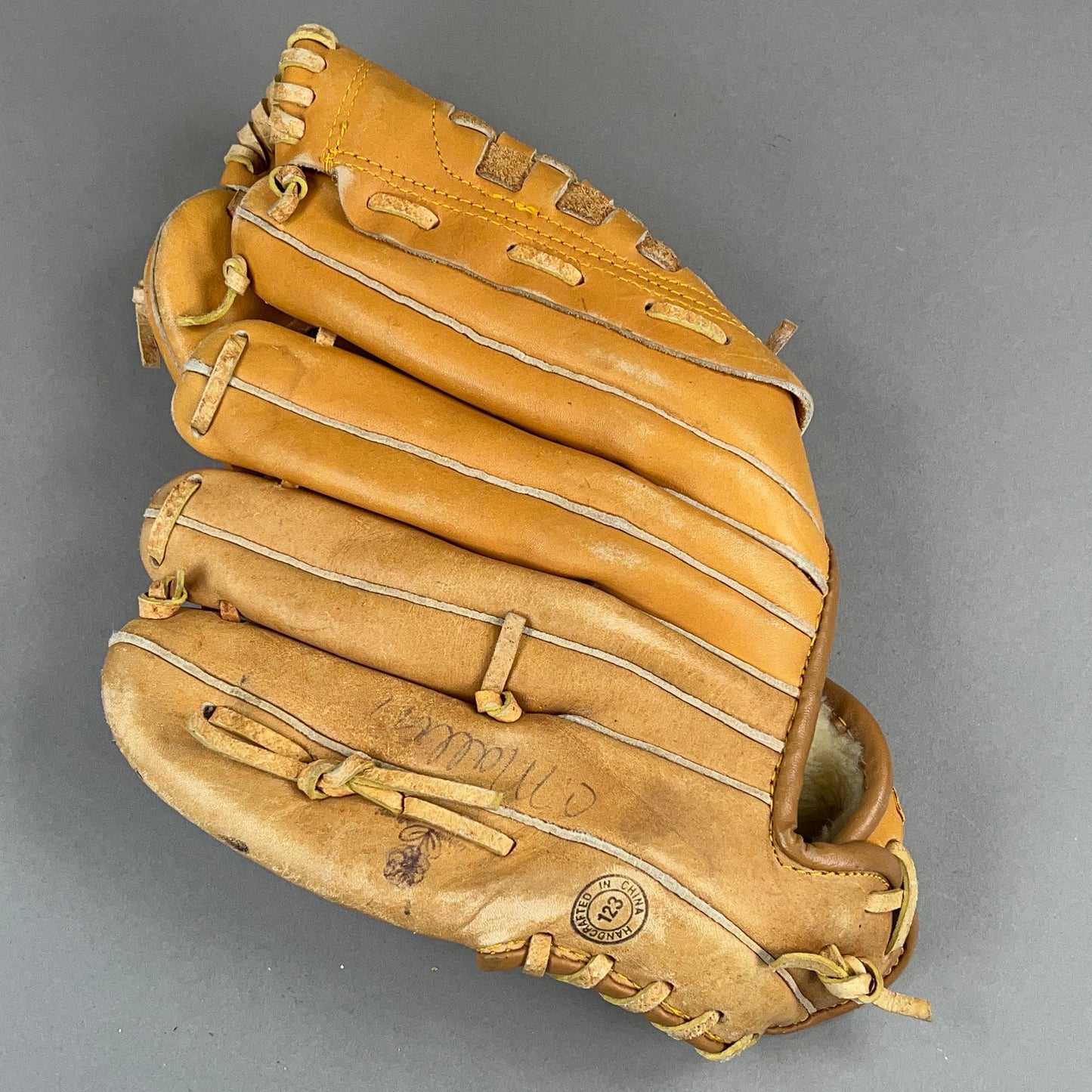 Franklin 4941W 12.5" Right Hand Thrower Softball Glove