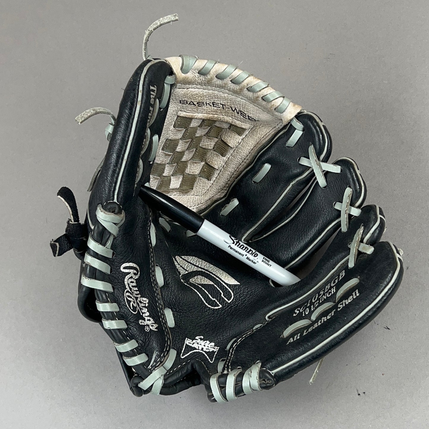 Rawlings Sure Catch SC105BGB 10.5" Right Hand Thrower Baseball Glove