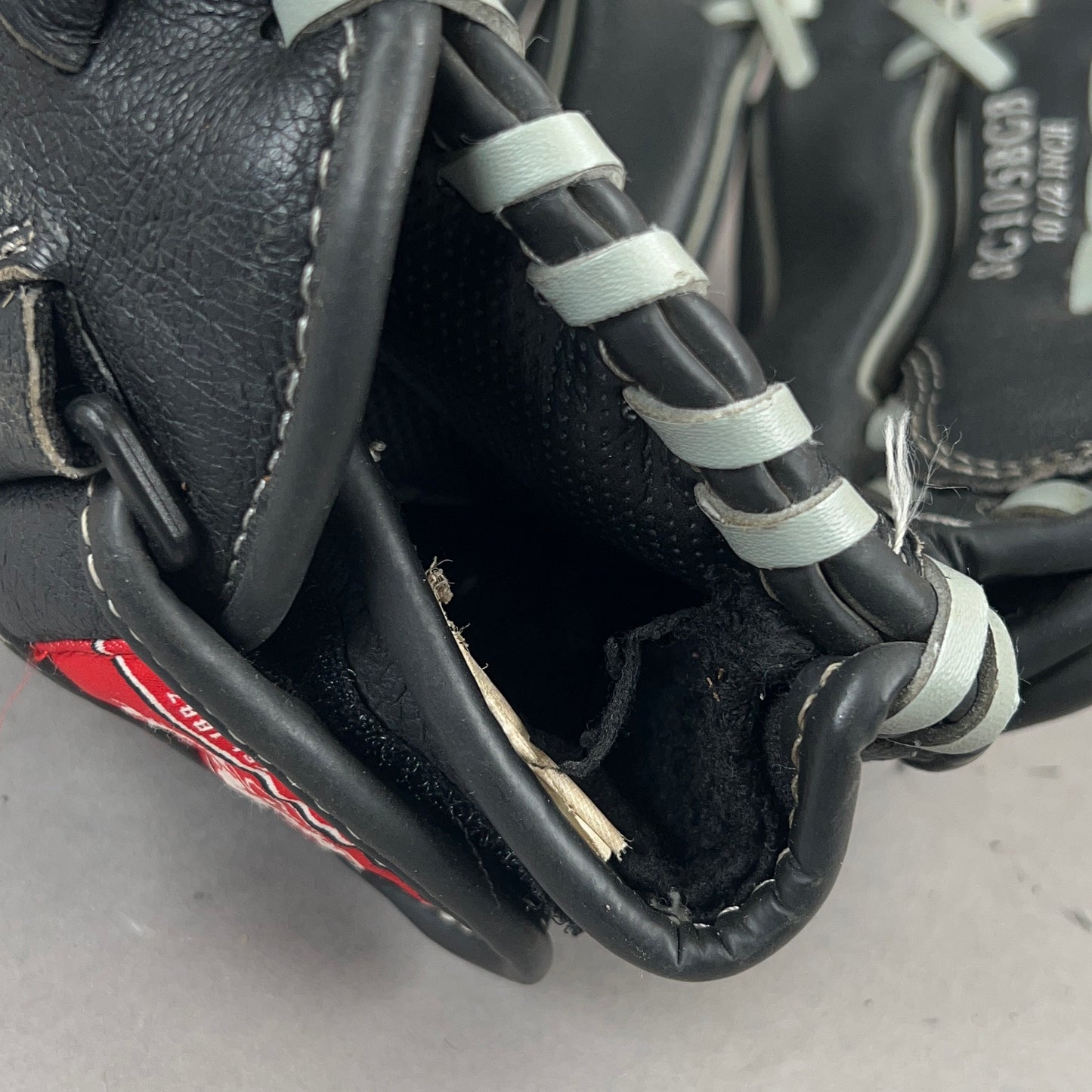 Rawlings Sure Catch SC105BGB 10.5" Right Hand Thrower Baseball Glove