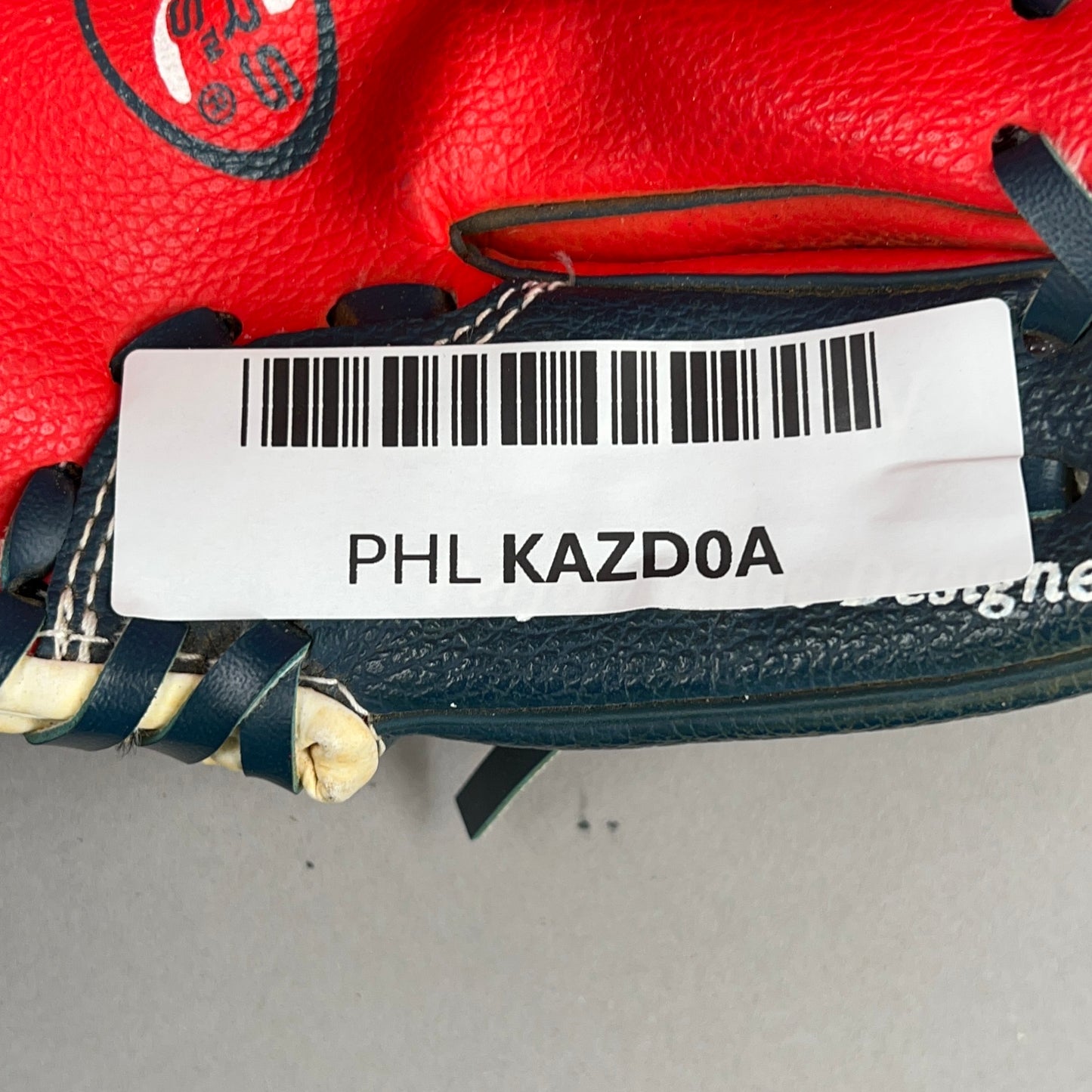 Rawlings PL90SN 9" Right Hand Thrower Baseball Glove