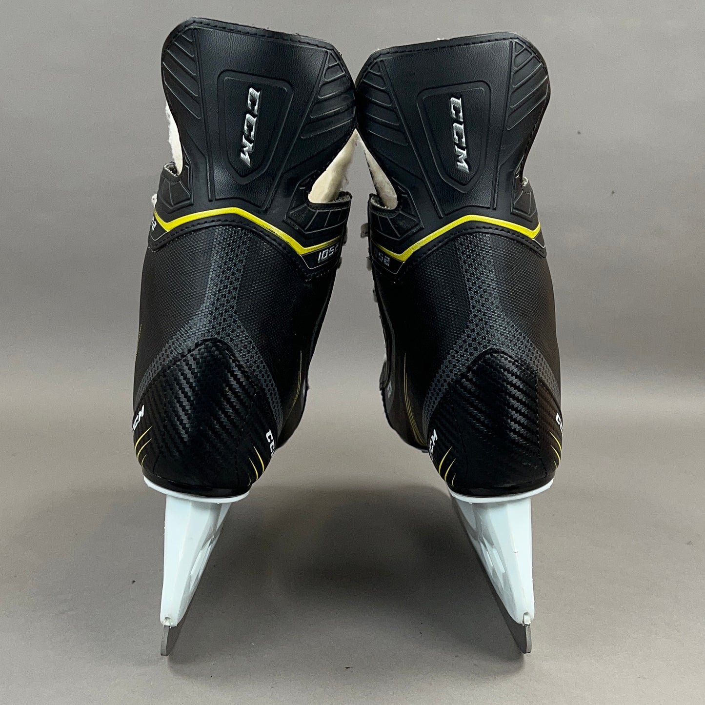CCM 1052 Size 10 Senior Hockey Skates