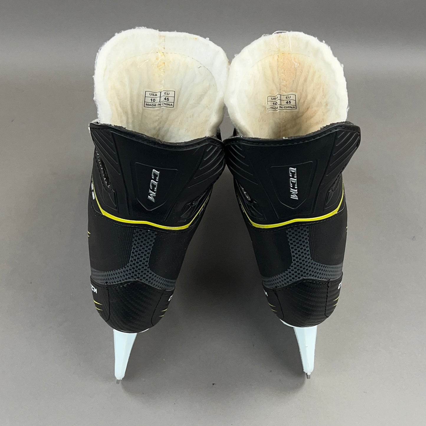 CCM 1052 Size 10 Senior Hockey Skates