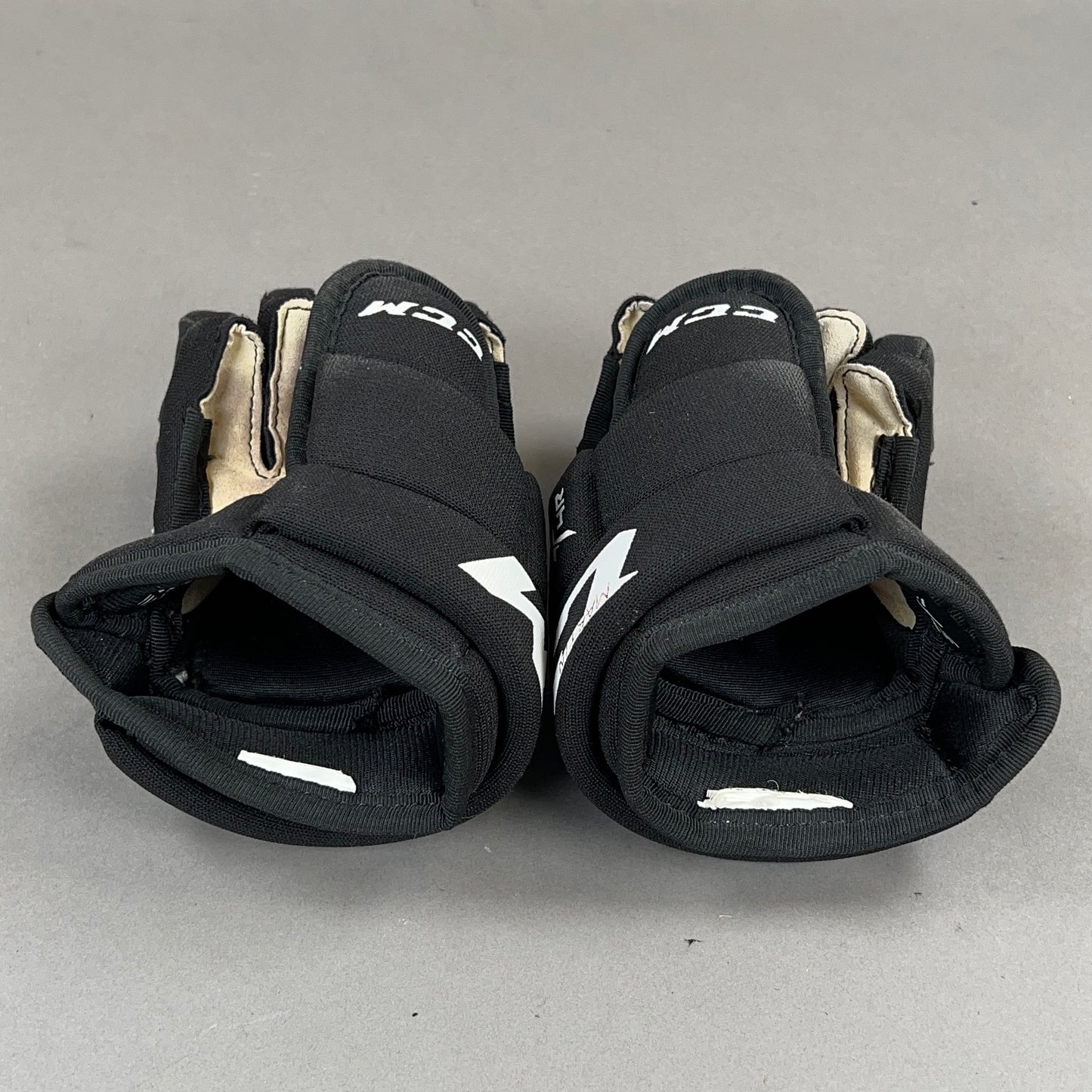 CCM T4R Youth 9" Hockey Gloves