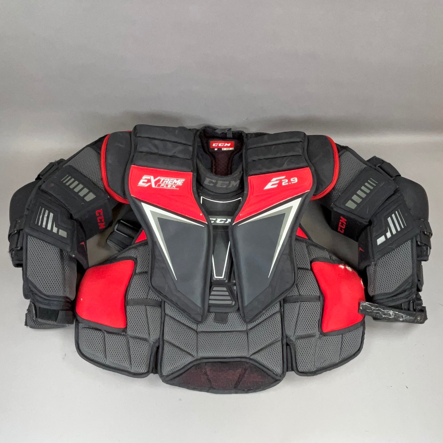 CCM E2.9 Intermediate Medium Goalie Chest Protector