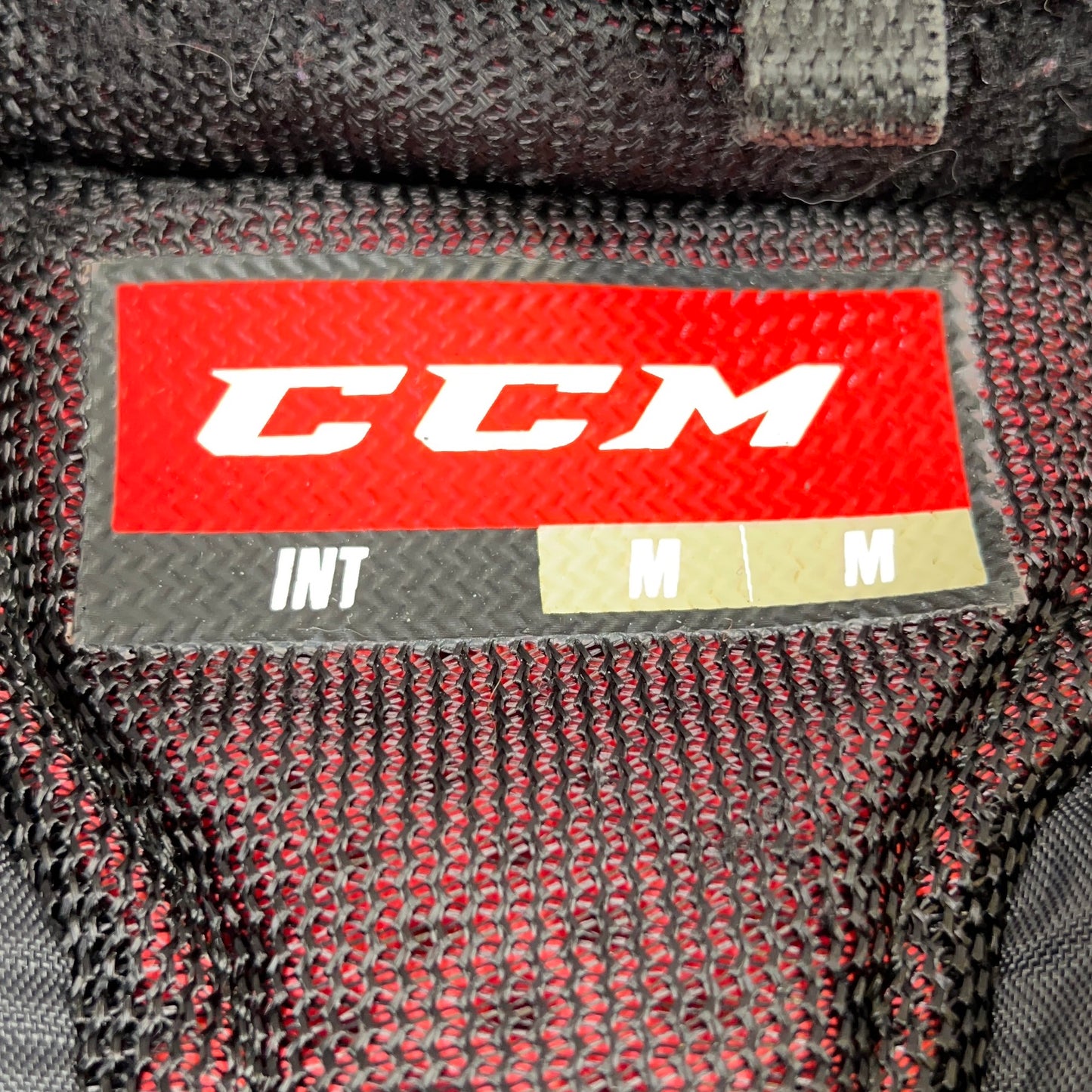 CCM E2.9 Intermediate Medium Goalie Chest Protector