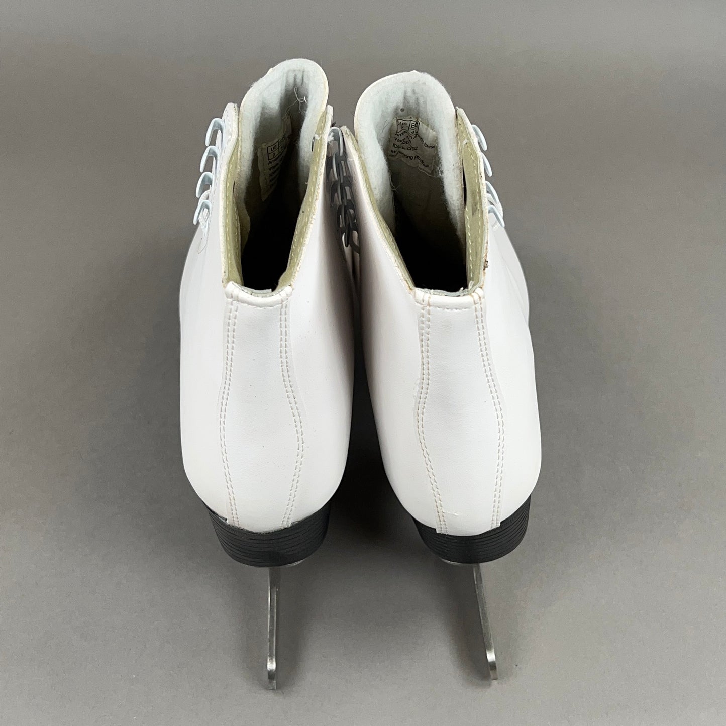 American Athletics Women's Tricot-Lined Size 9 Ice Skates