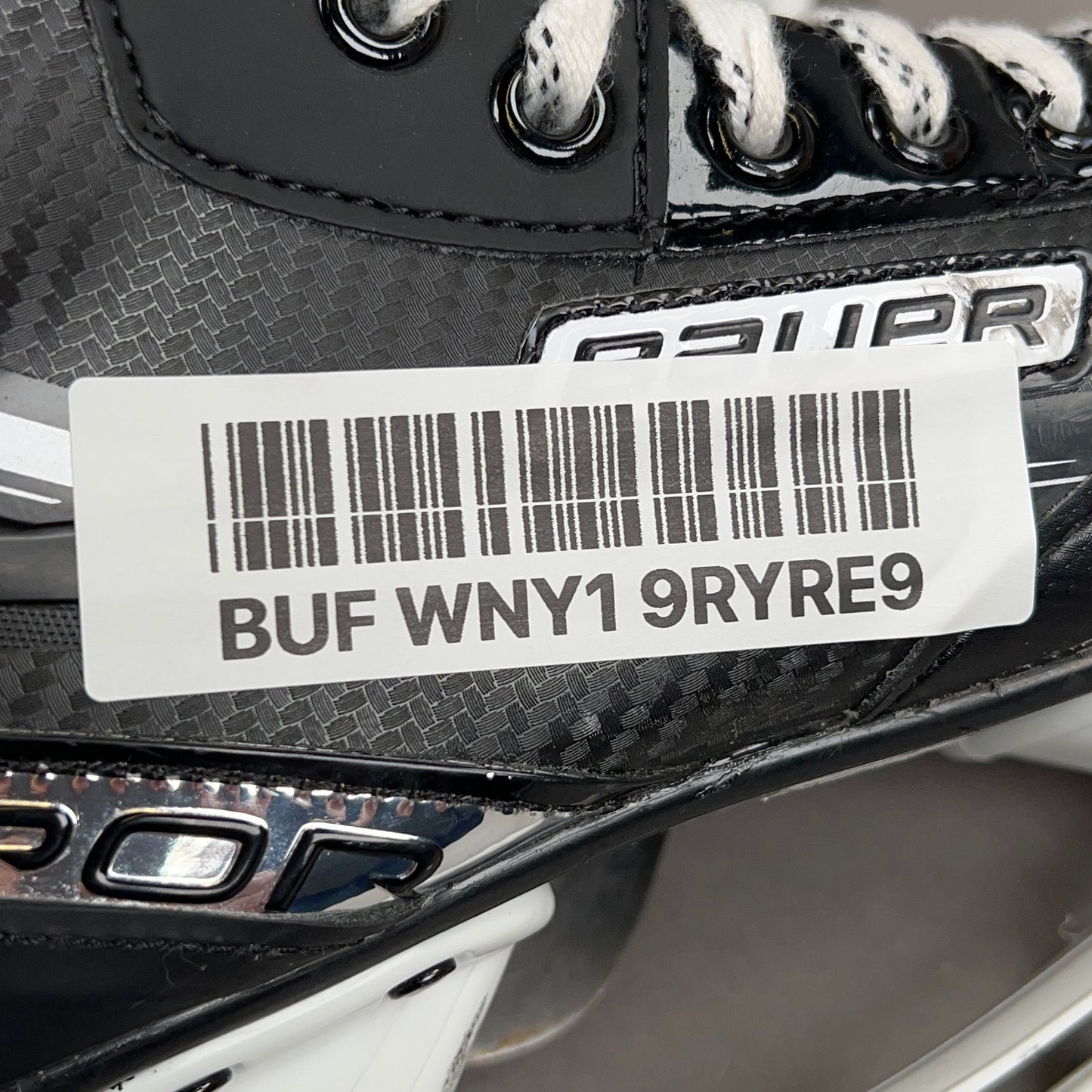 Bauer Vapor X3.5 Size 5 Intermediate Hockey Skates