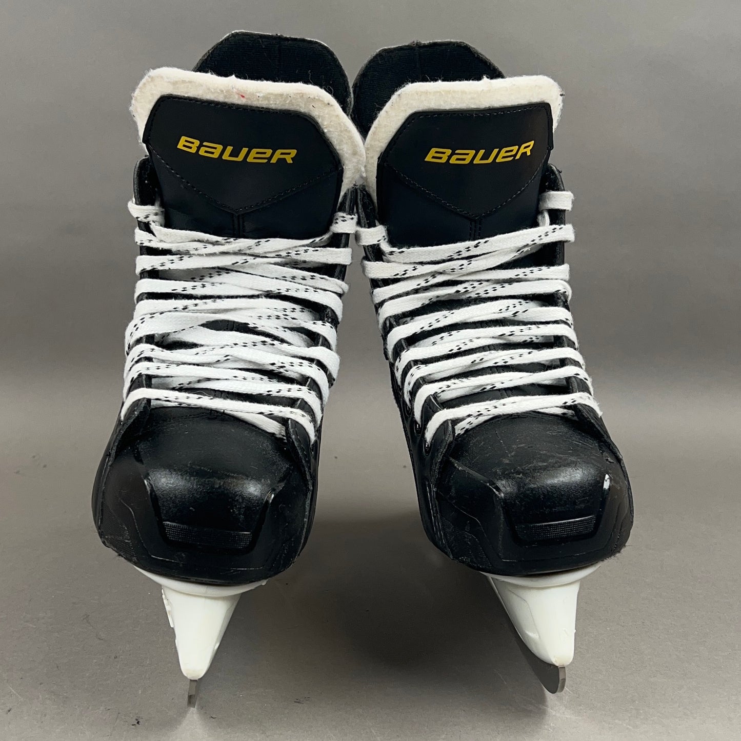 Bauer Supreme S140 Size 6 Intermediate Hockey Skates