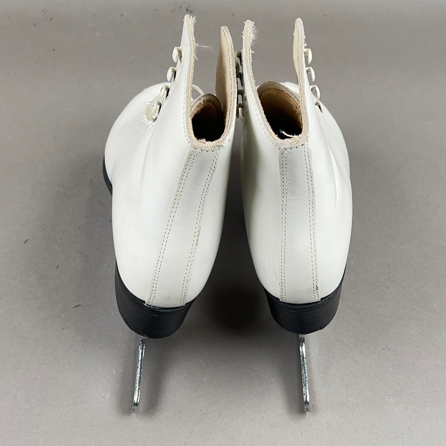 Riedell Size 5.5 Ice Skates