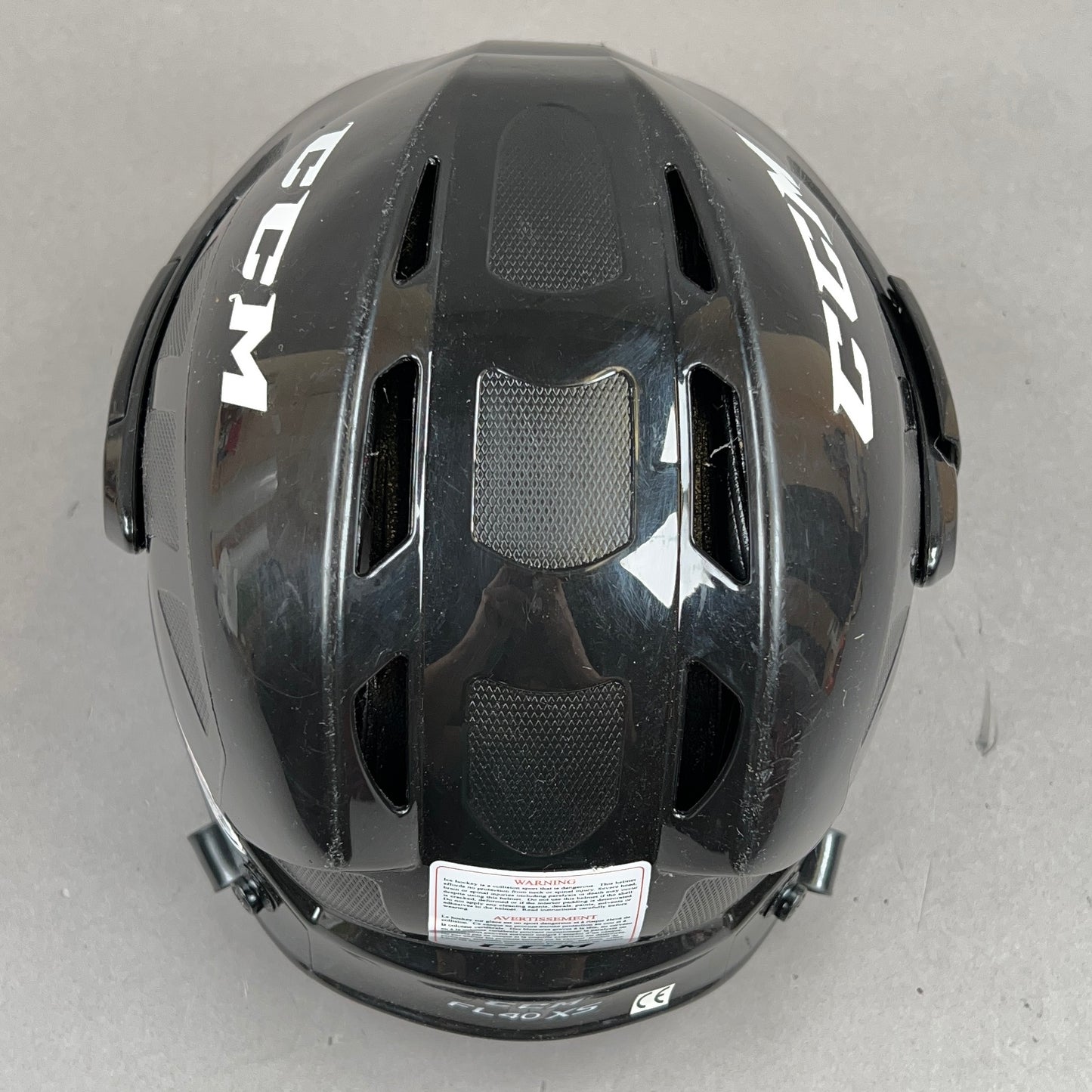 CCM FL40 X-Small 6" to 6 5/8" Hockey Helmet