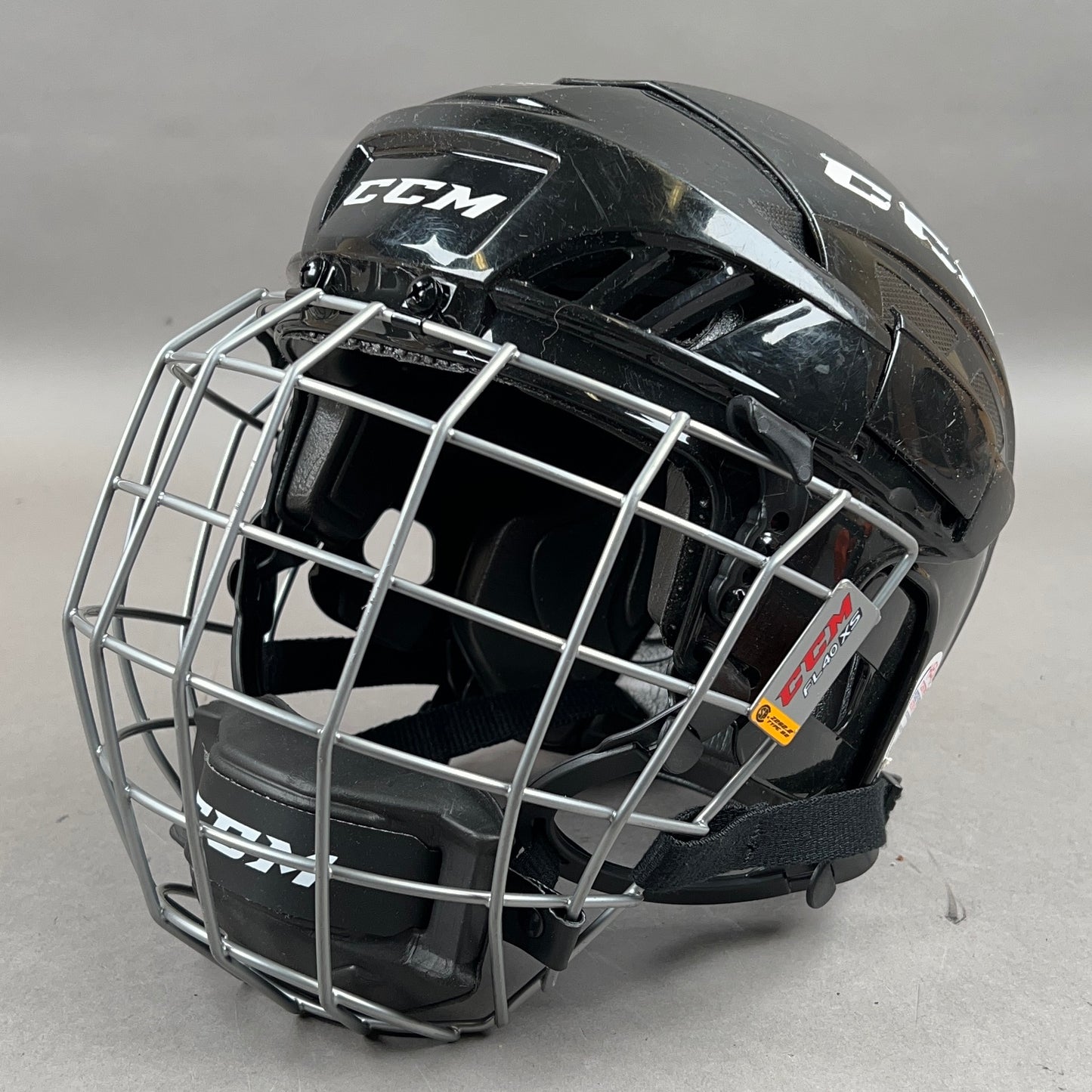 CCM FL40 X-Small 6" to 6 5/8" Hockey Helmet