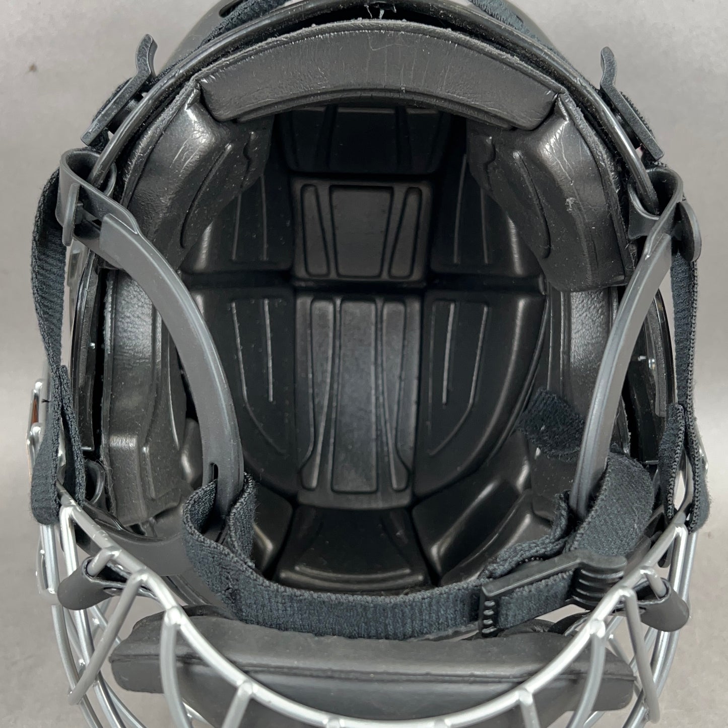 CCM FL40 X-Small 6" to 6 5/8" Hockey Helmet