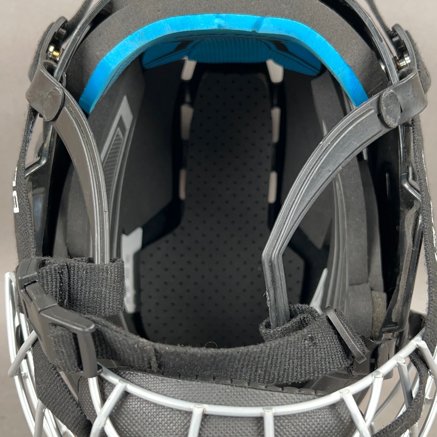 Bauer Prodigy X-Small 6" to 6 5/8" Hockey Helmet