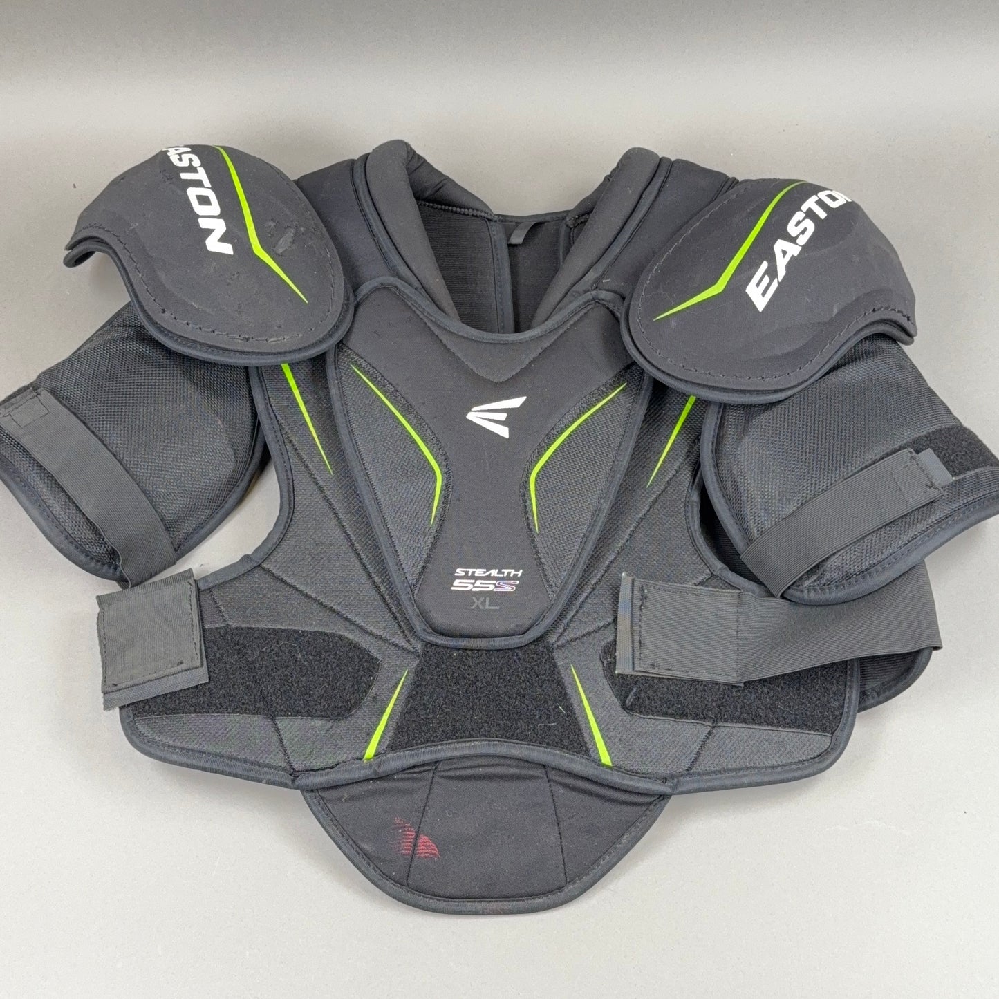 Easton Stealth 55S Senior X-Large Hockey Shoulder Pads