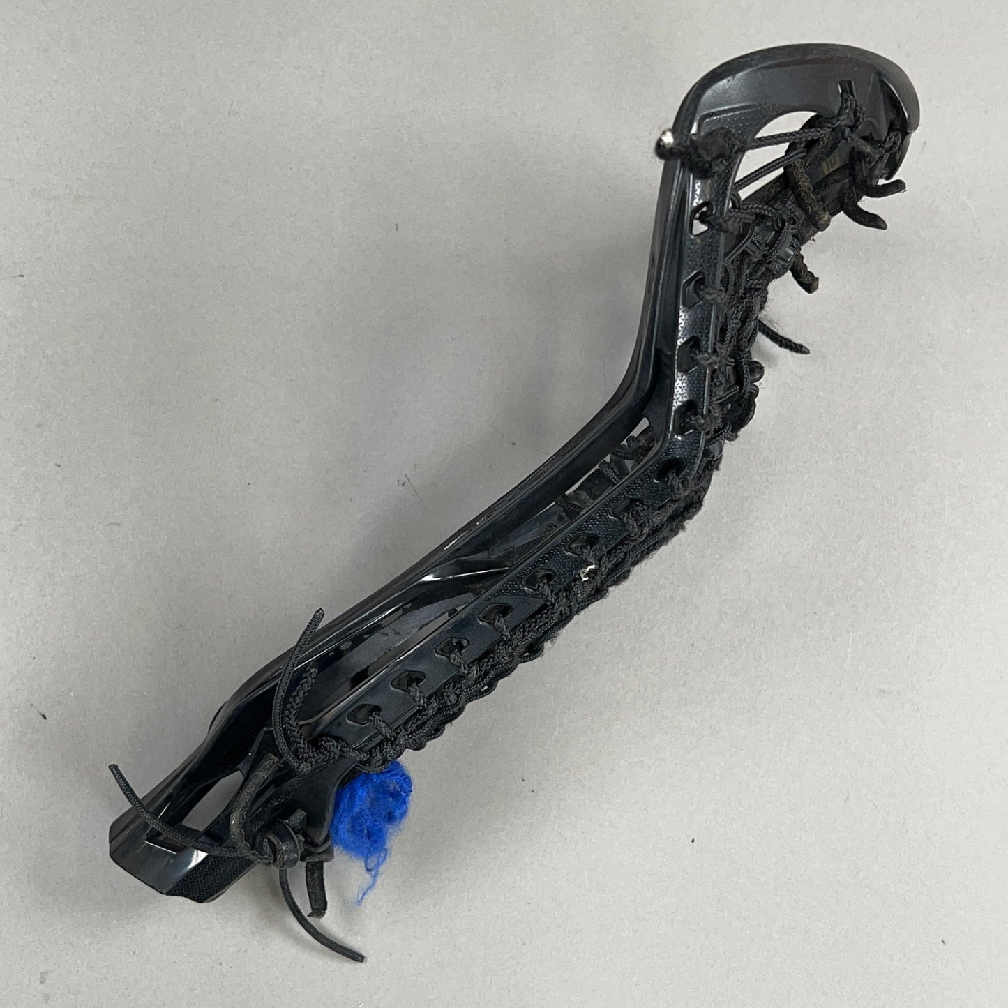 STX Crux 600 Womens Attack/Mid Strung Lacrosse Head