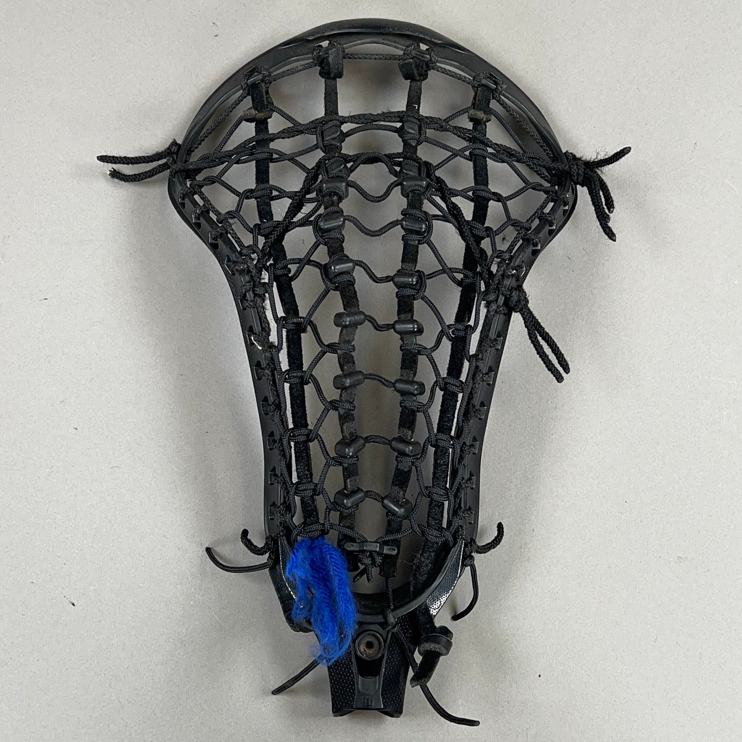 STX Crux 600 Womens Attack/Mid Strung Lacrosse Head