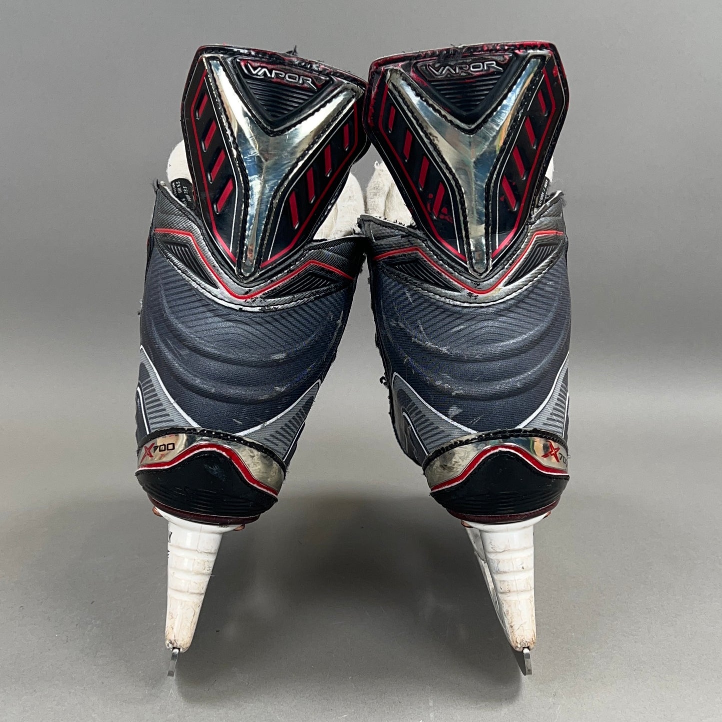 Bauer Vapor X700 Size 5 Intermediate Hockey Skates