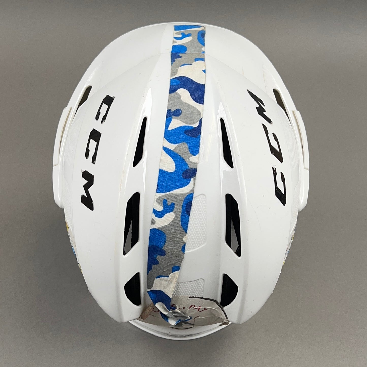 CCM FL40 Small 6 3/8" to 7" Junior Hockey Helmet