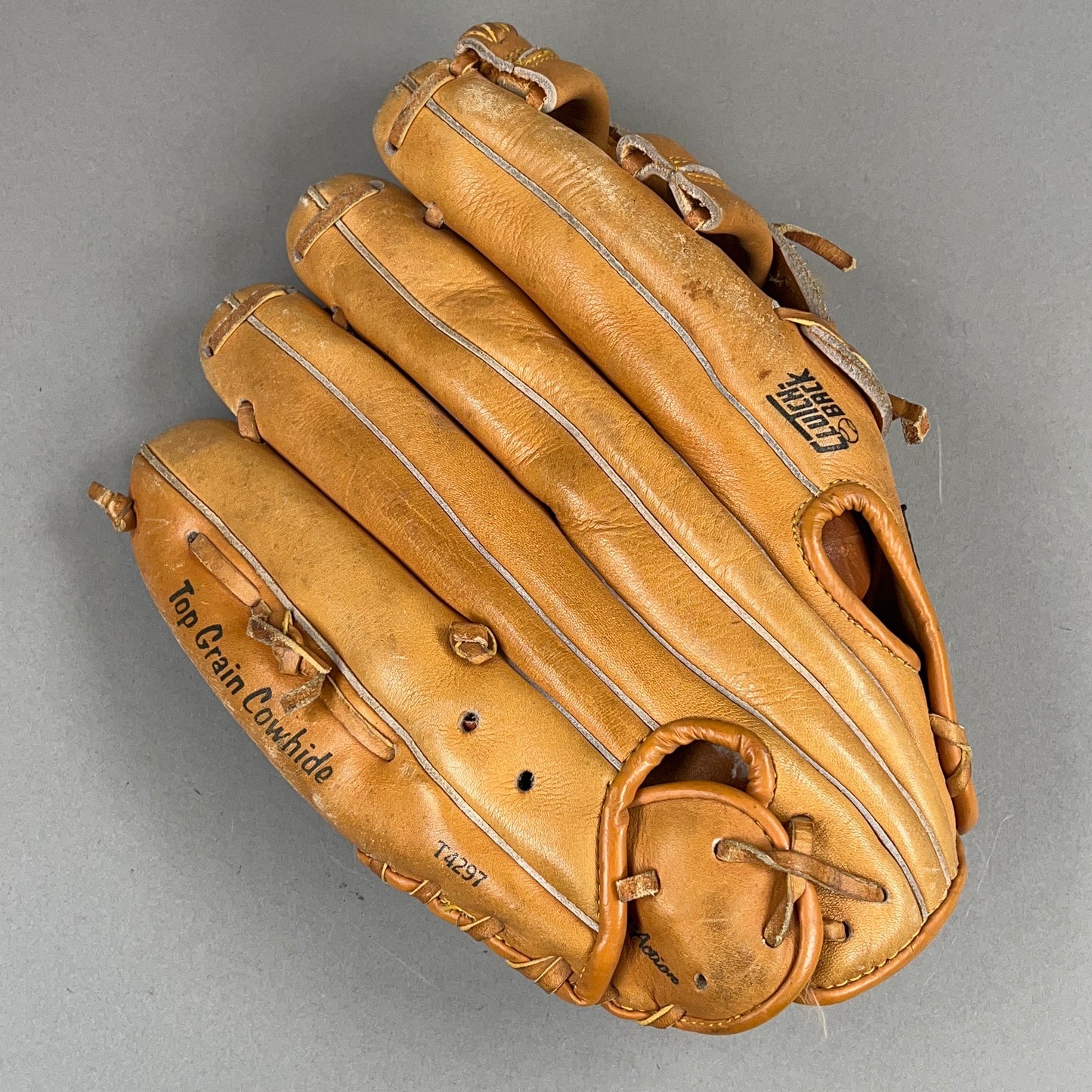 Louisville Slugger LSG24 12" Right Hand Thrower Vintage Baseball Glove