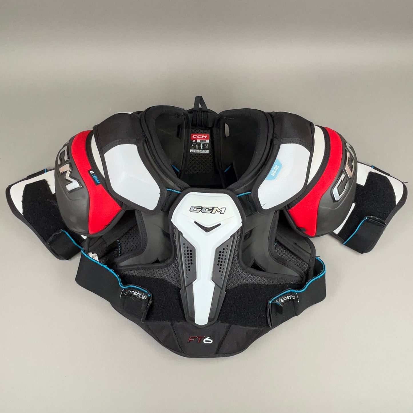 CCM FT6 Senior Medium Hockey Shoulder Pads