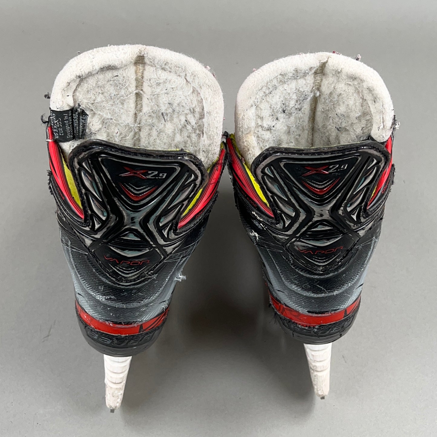 Bauer Vapor X2.9 Size 4.5 Intermediate Hockey Skates