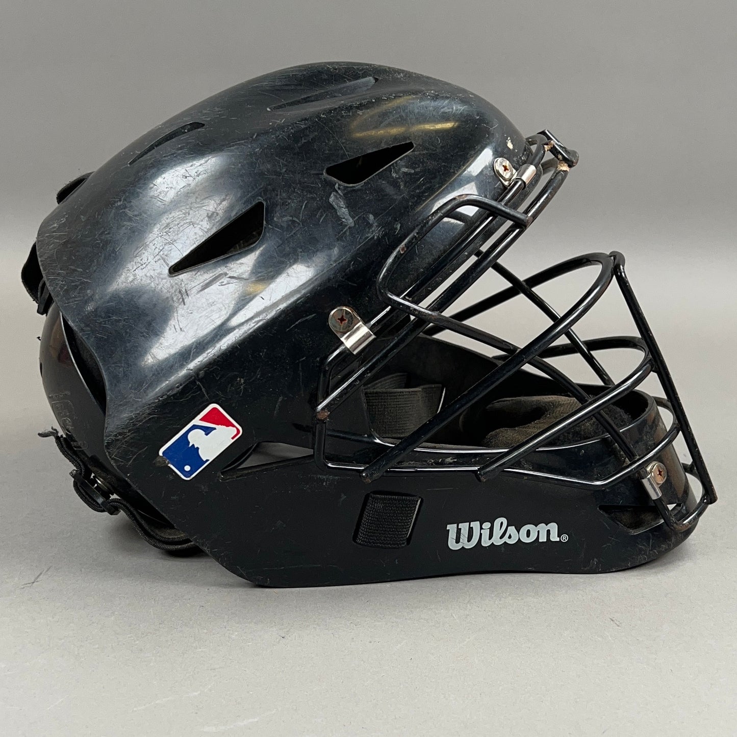 Wilson Pro Stock M/L Adjustable 6" to 7" Senior Catchers Helmet