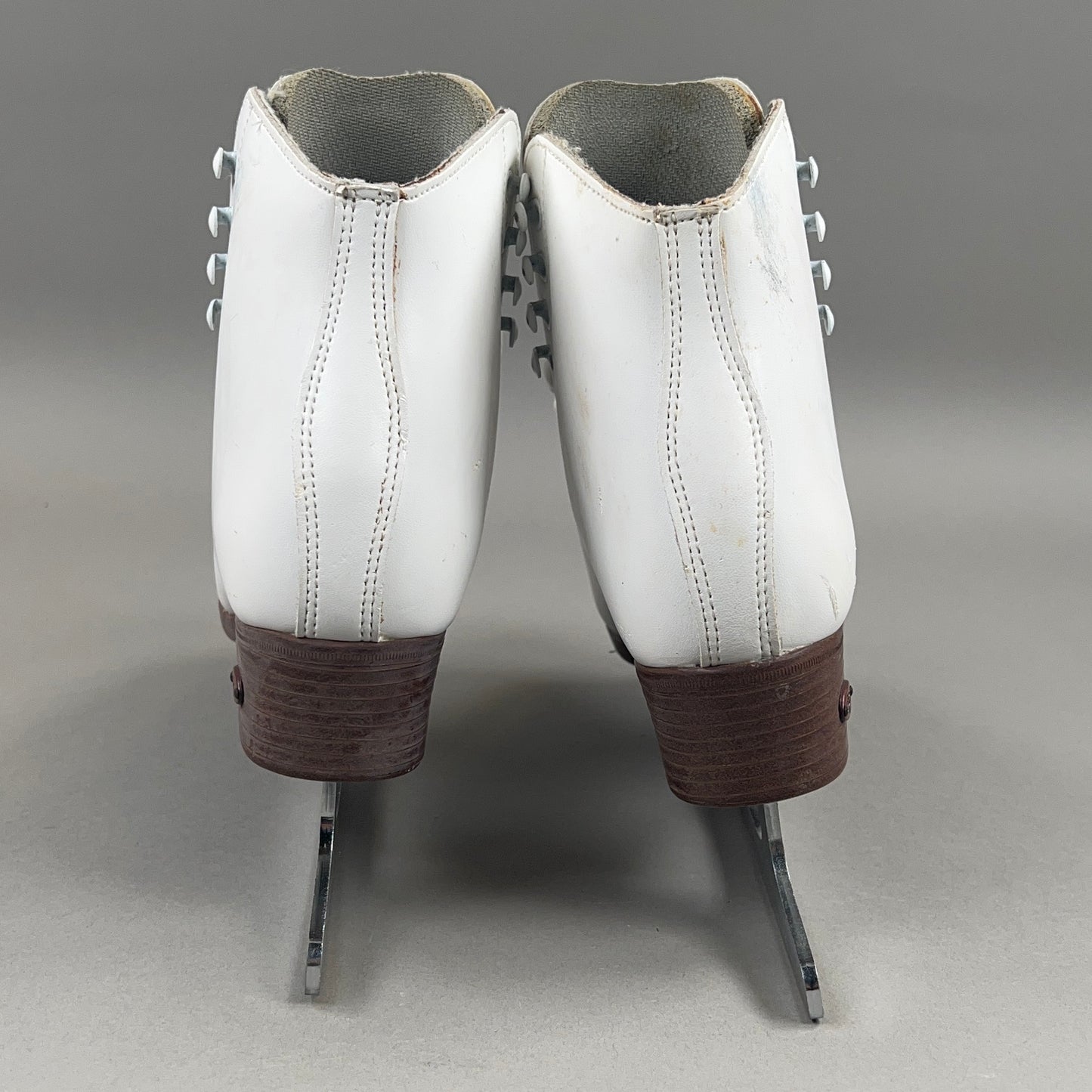 Riedell Size 4 Ice Skates
