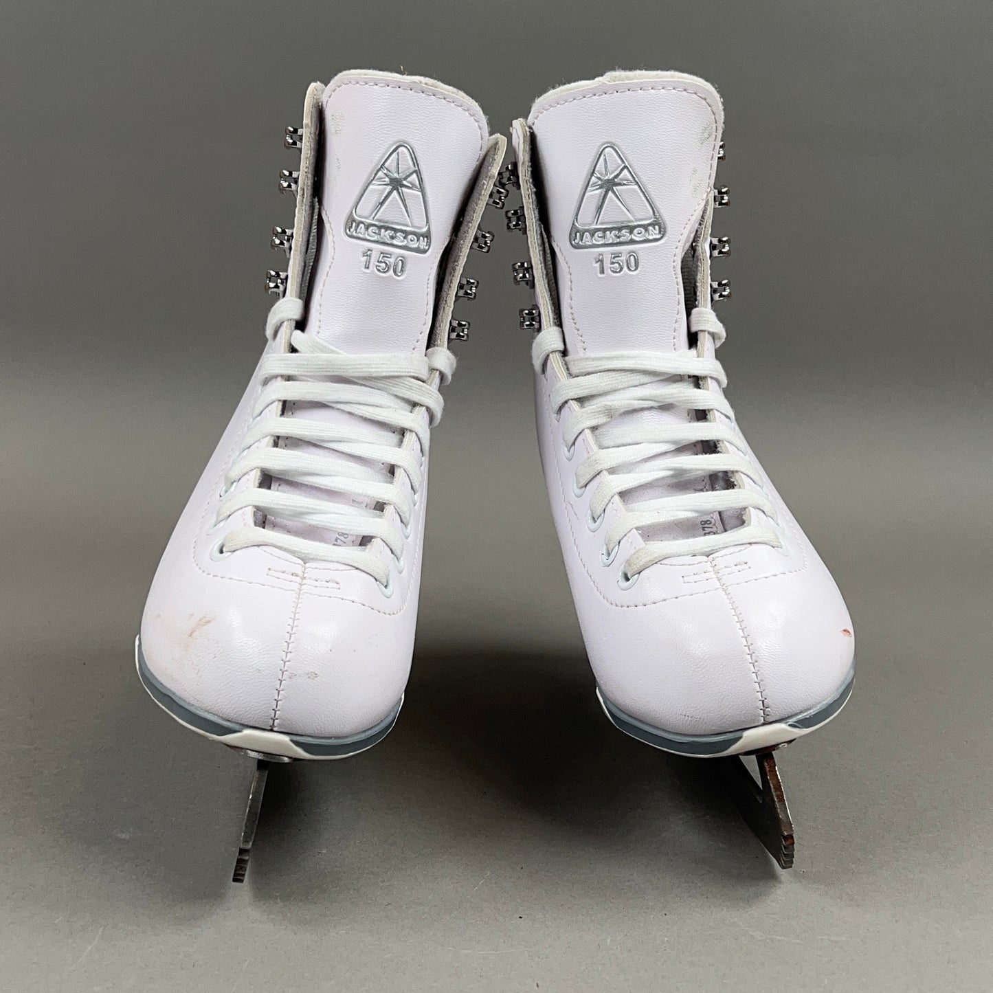 Jackson 150 Size 4 Ice Skates