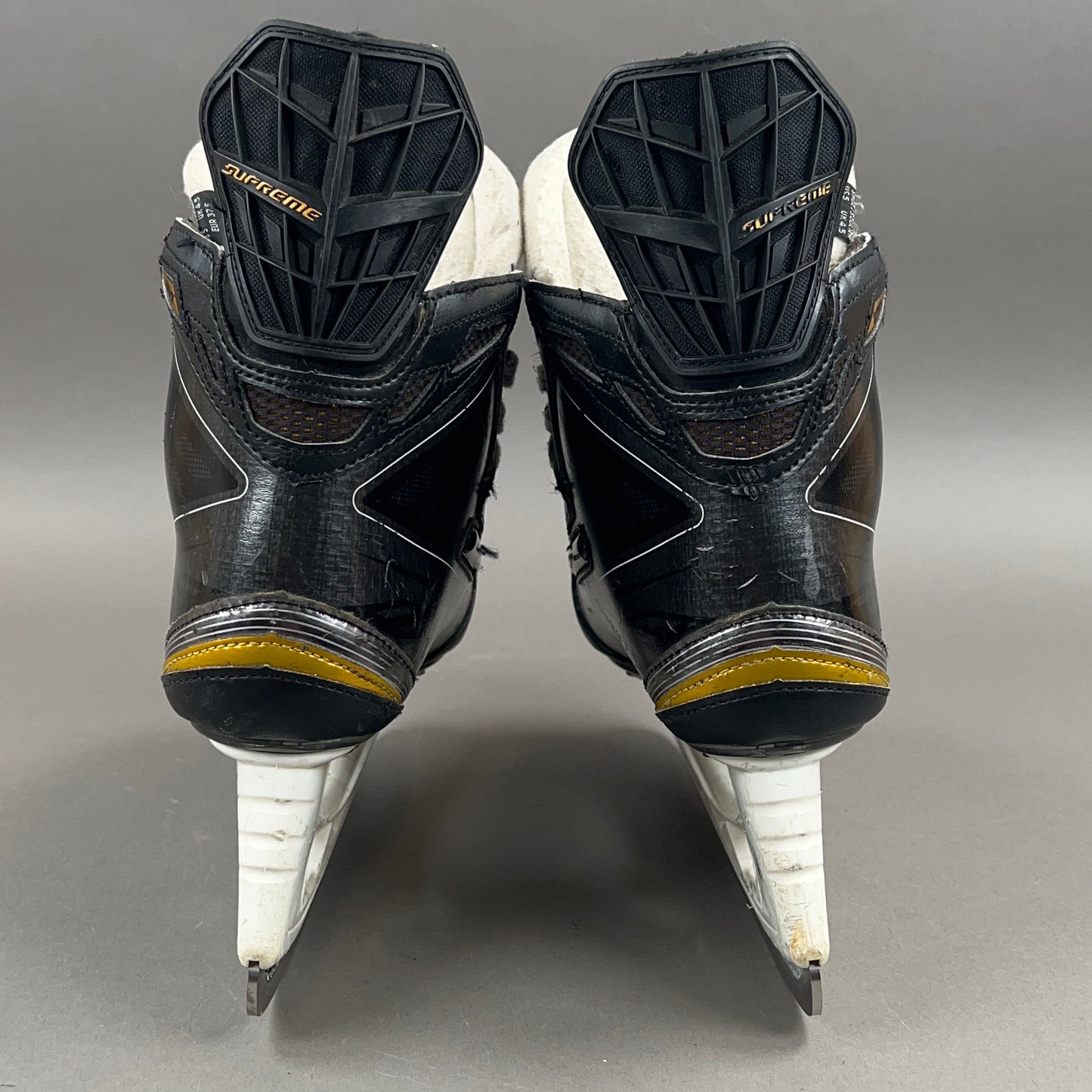 Bauer Supreme S180 Size 4 Intermediate Hockey Skates