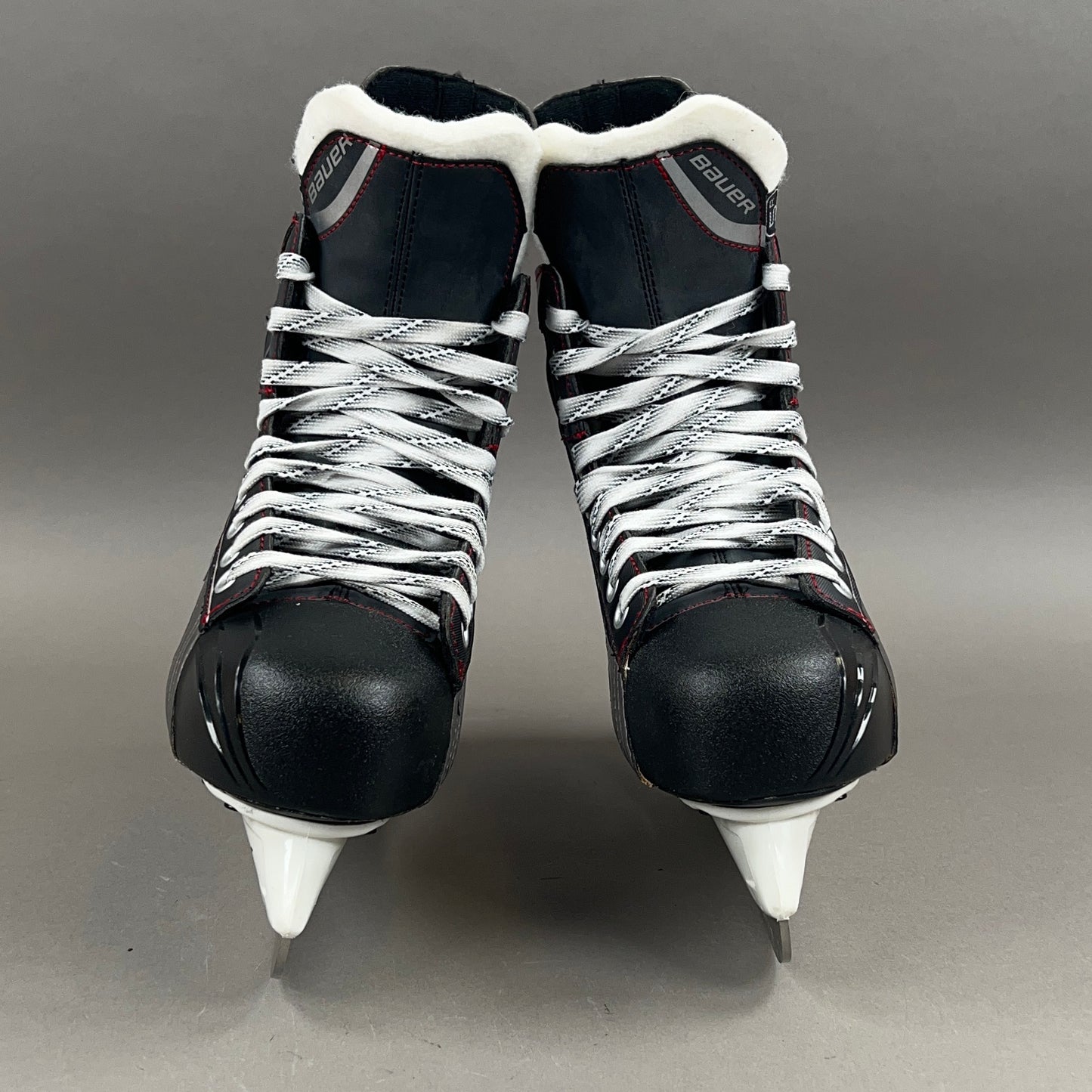 Bauer Vapor X40 Size 5 Intermediate Hockey Skates
