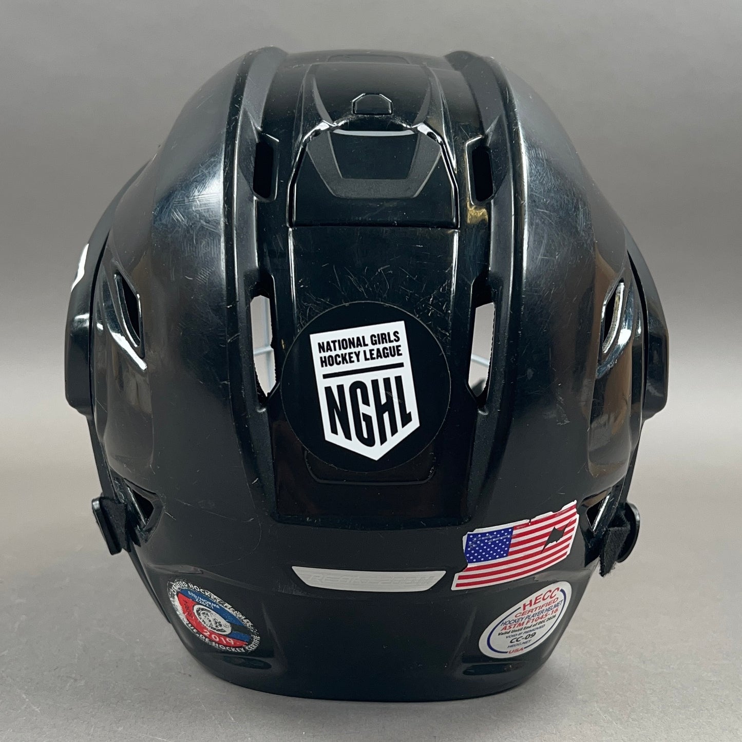 Bauer Reakt 200M Medium 6 7/8" to 7 3/8" Senior Hockey Helmet