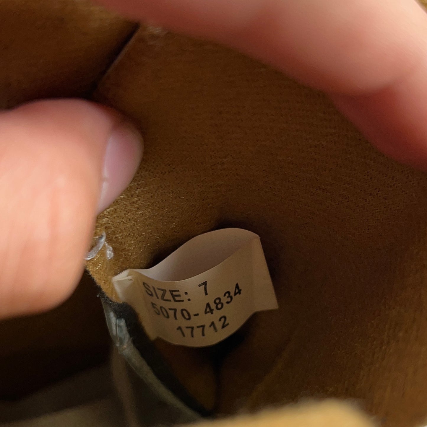 Lake Placid STS-500 Size 7 Ice Skates