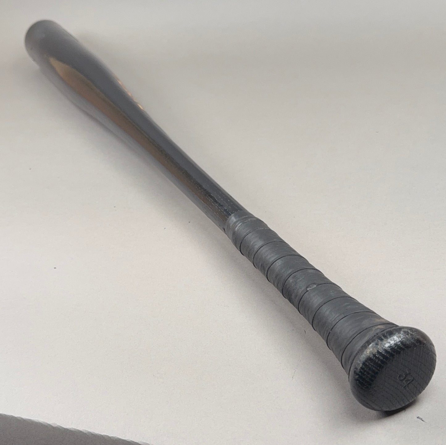 Easton B-2000 34/28 (-6) Wooden Baseball Bat