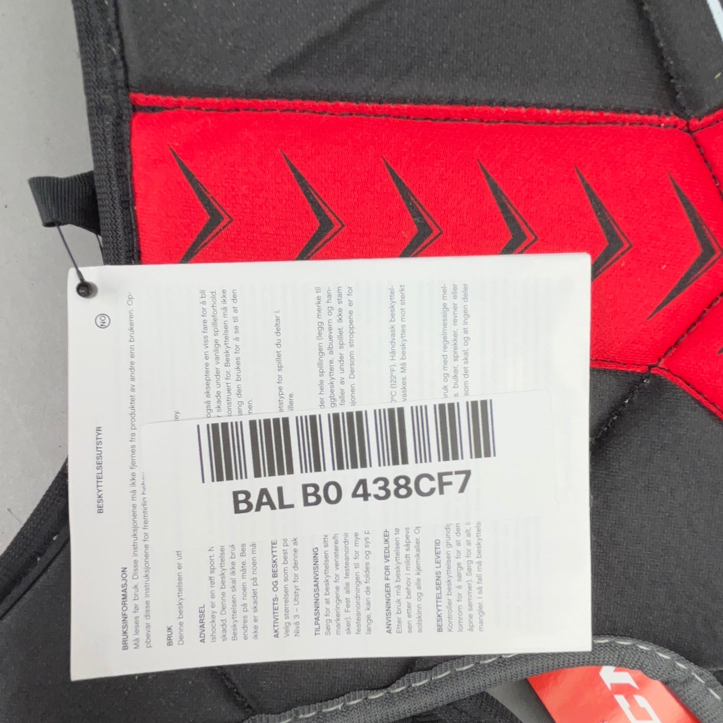 CCM QLT 230 Youth Large Hockey Shoulder Pads