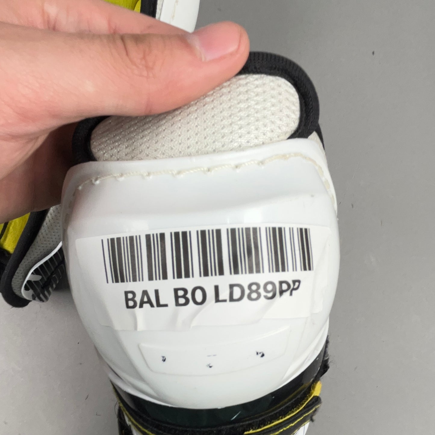 CCM SuperTacks AS1 Youth 9" Hockey Shin Guards