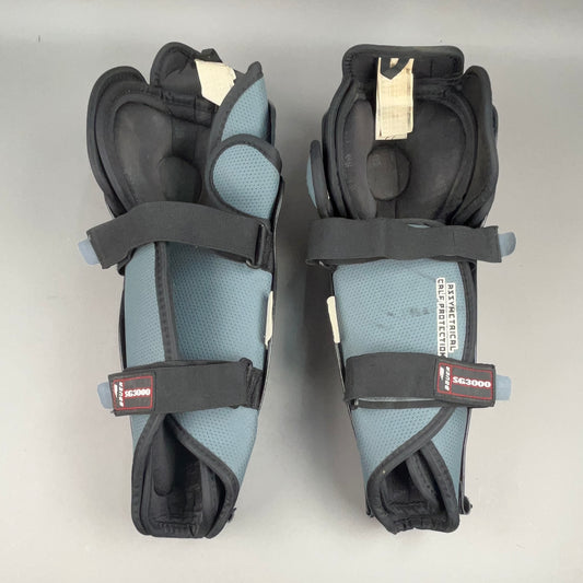 Bauer Supreme 3000 Senior 15" Vintage Hockey Shin Guards