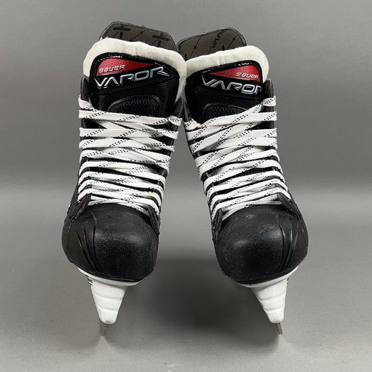 Bauer Vapor X3.5 Size 5 Intermediate Hockey Skates
