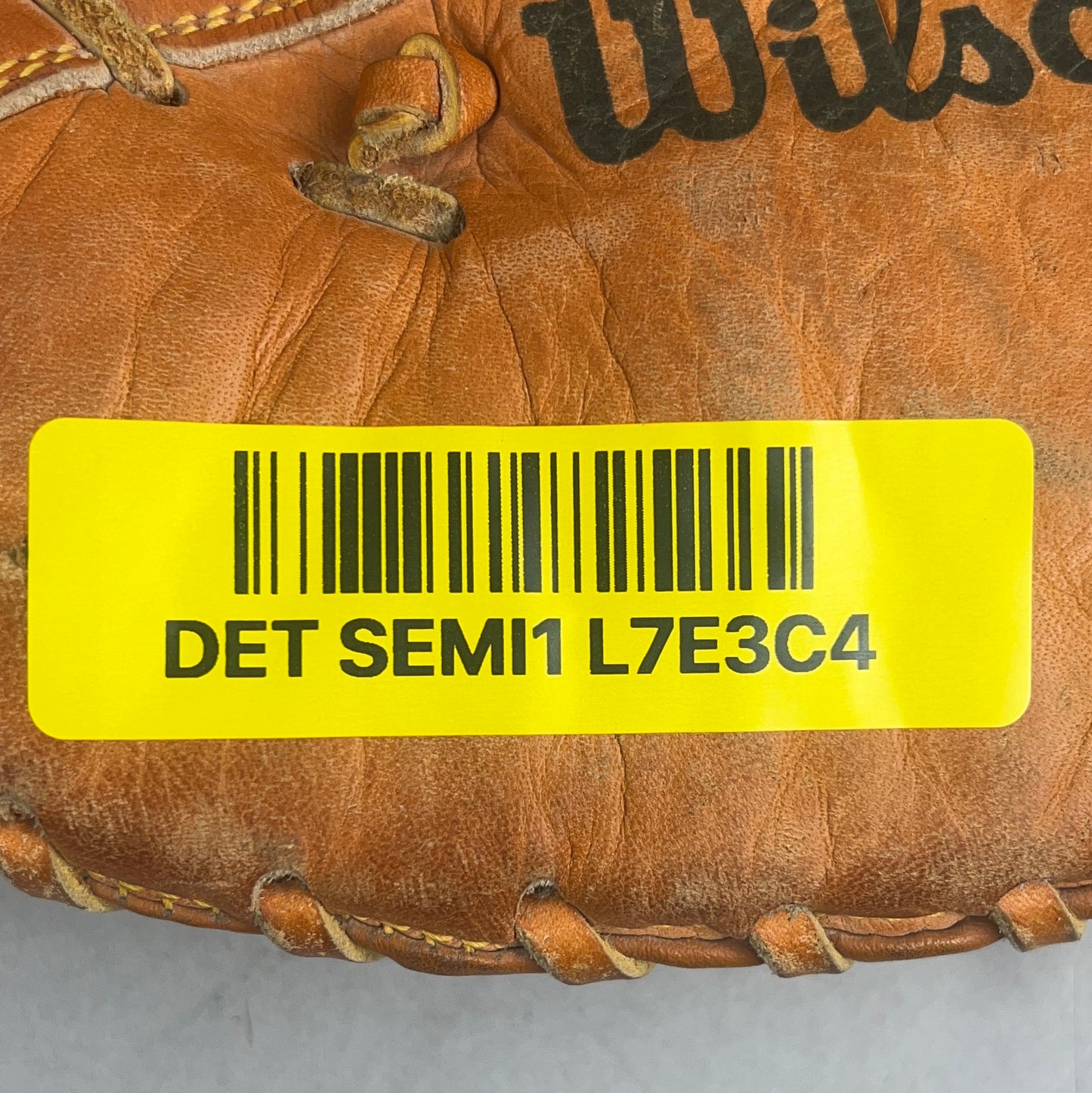 Wilson Elite Series A1690 13" Right Hand Thrower First Baseman's Glove