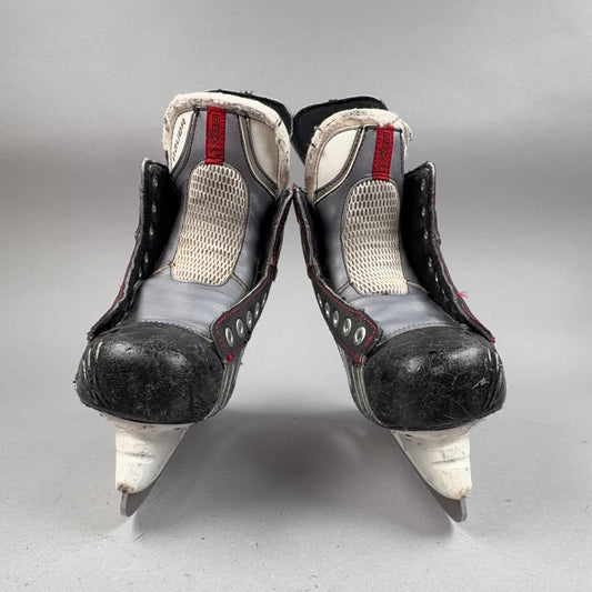 Bauer Vapor X3.0 Size 5 Intermediate Hockey Skates