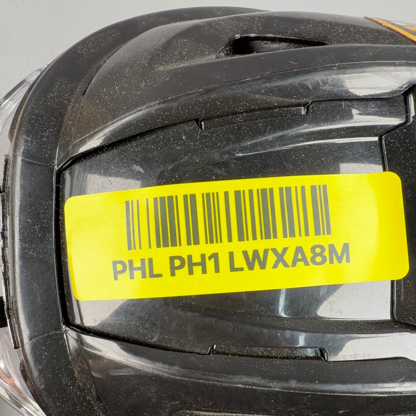 Bauer Re-Akt 150 Medium 22"-24" Hockey Helmet
