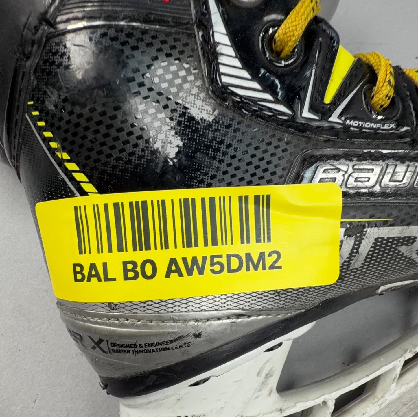 Bauer Vapor 3X Size 13Y Youth Hockey Skates