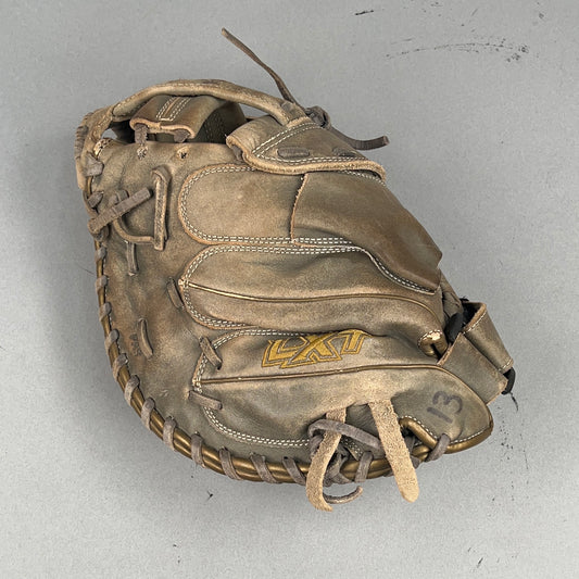 Louisville Slugger LXT Series LXRF19CM 33" Right Hand Thrower Catchers Mitt
