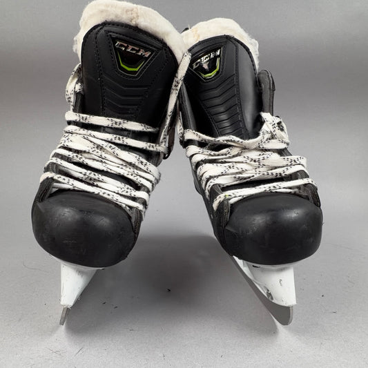 CCM Ribcor 44K Size 4.5 Intermediate Hockey Skates