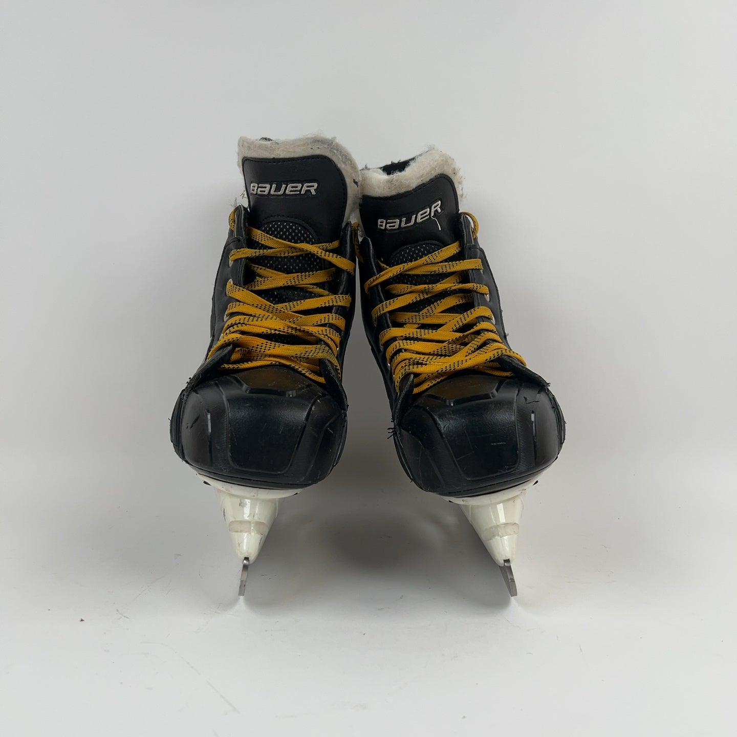 Bauer Nexus 400 Size 3.5 Hockey Skates