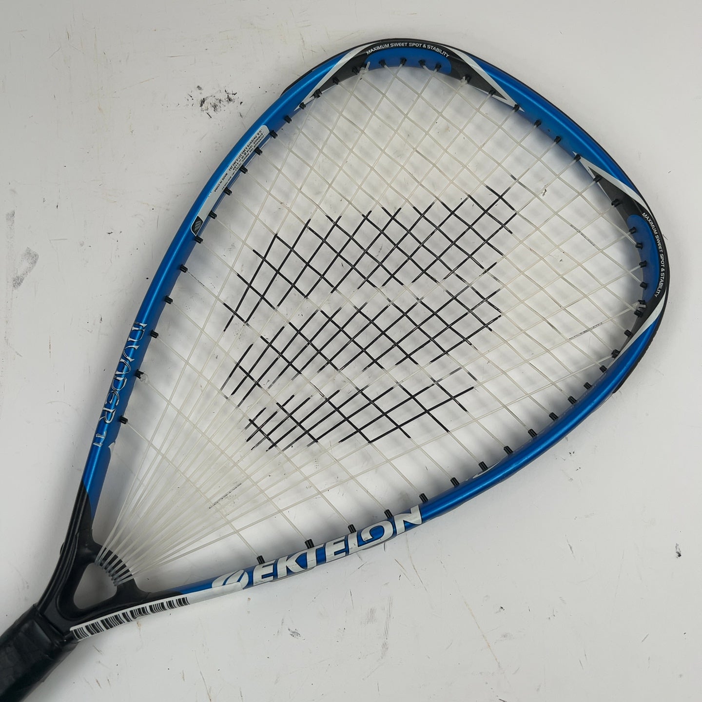 Ektelon Invader TI Racquetball Racquet Grip & Head Size