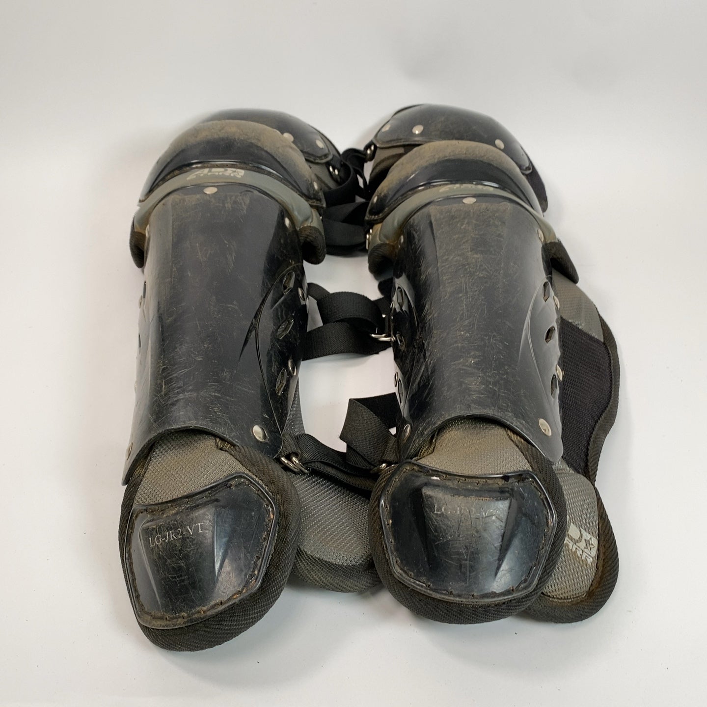 AD Starr LG-JR2-VT Senior 14.5" Catchers Shin Guards