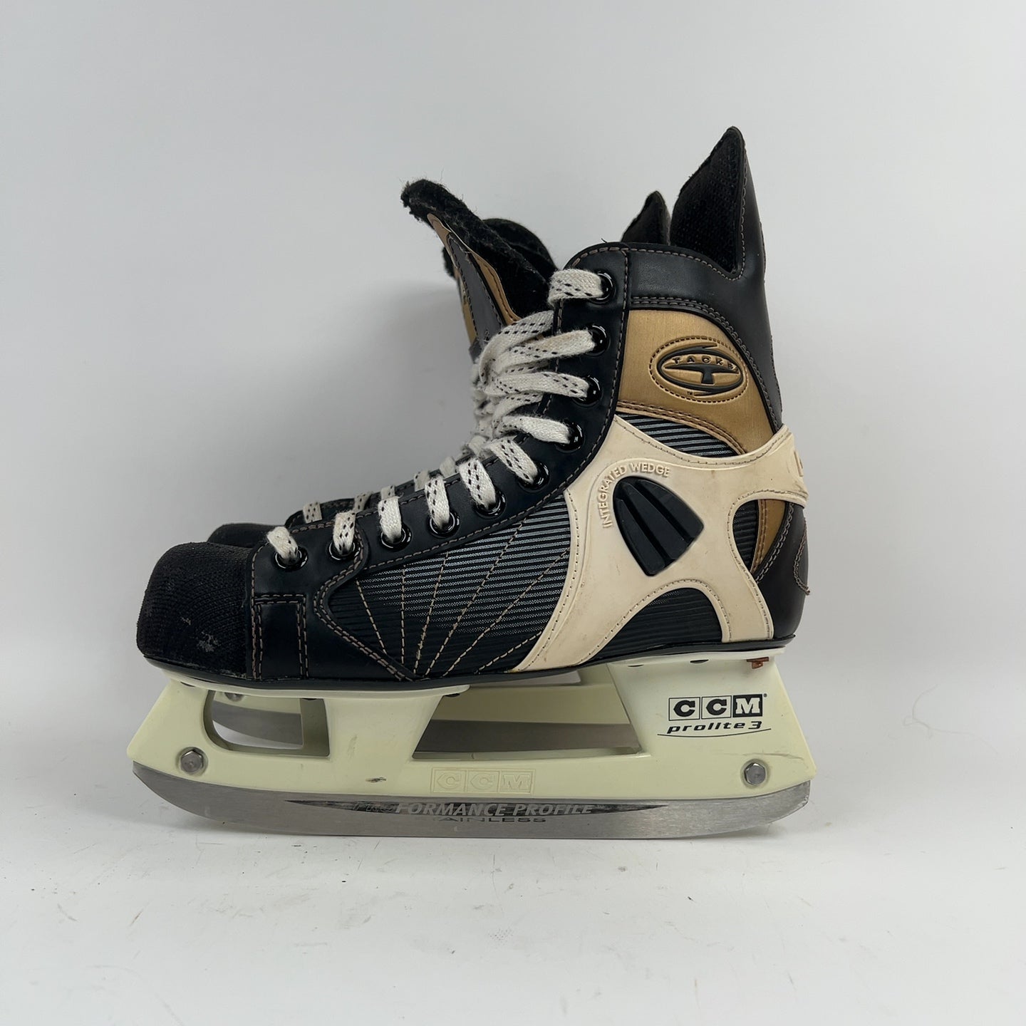 CCM Tacks 252 Size 5 Hockey Skates